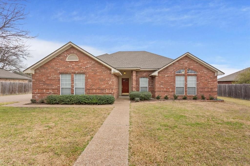 708 N Old Robinson Road Robinson, TX 76706