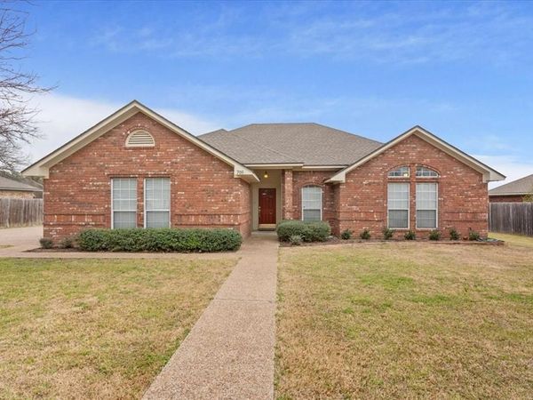 708 N Old Robinson Road, Robinson, TX 76706