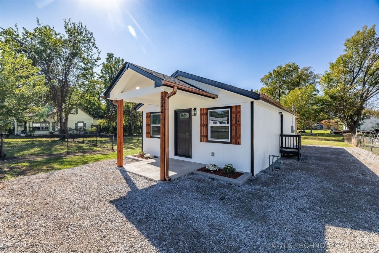 524 N Norwood Avenue, Tulsa, OK 74115 Main Photo