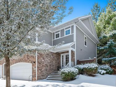 17820 Valley Cove Court, Deephaven, MN 55391