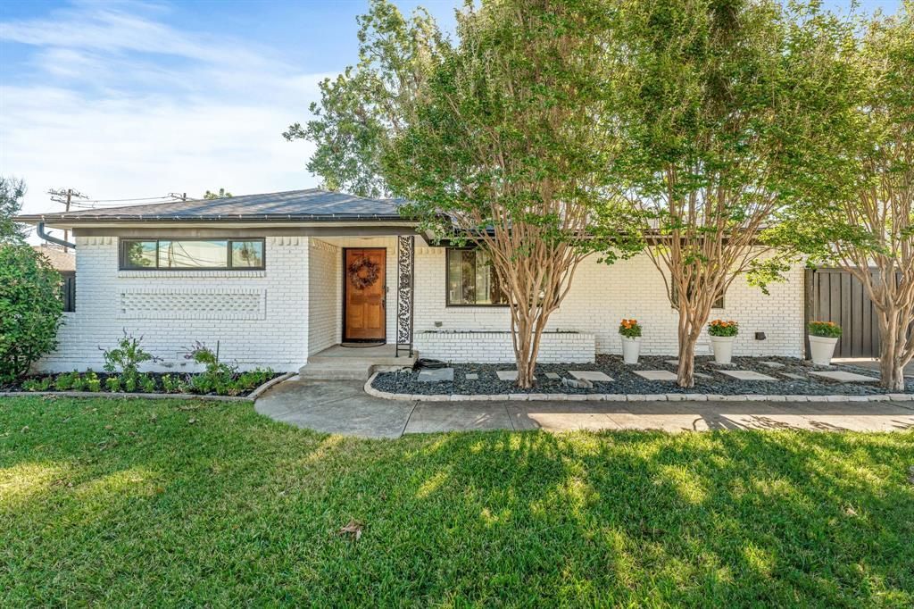 303 Nottingham Drive, Richardson, TX 75080 Main Photo