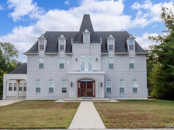 12 Clearlake Drive, Centralia, IL 62801