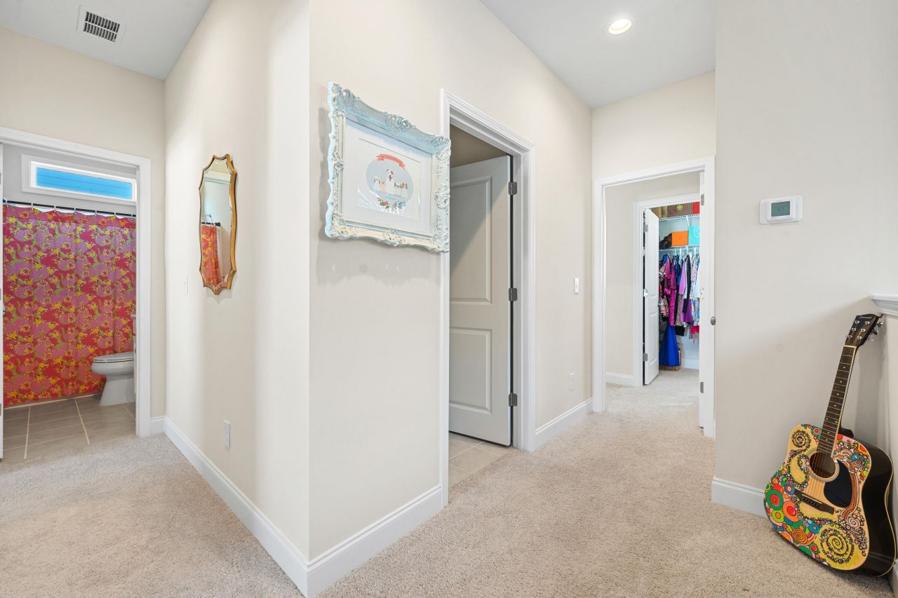 302 Chapman Circle Photo 20