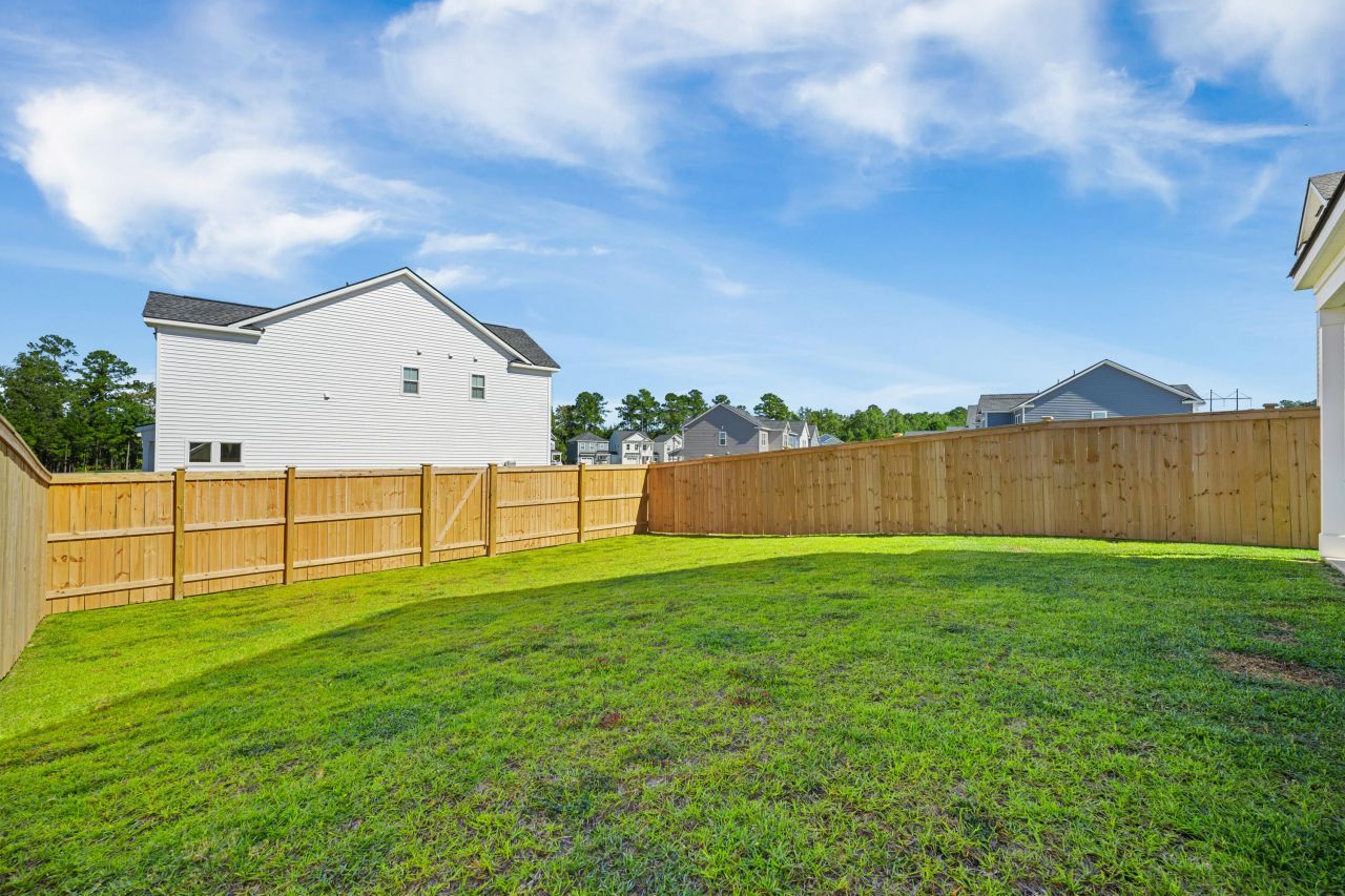 302 Chapman Circle Photo 33