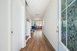 302 Chapman Circle photo 4