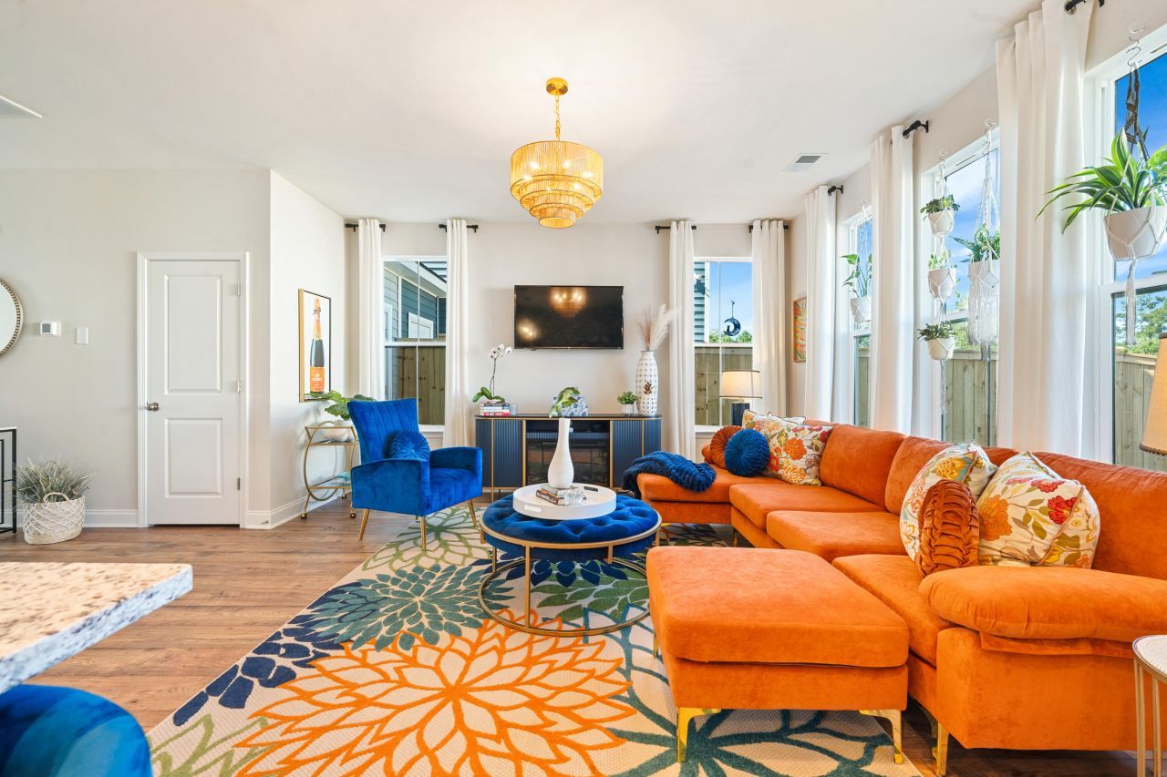 302 Chapman Circle Photo 9