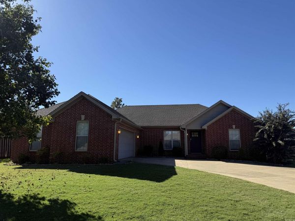 3 Zadie Court, Searcy, AR 72143
