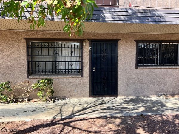 3720 Royal Crest Street, Unit 16 & 17, Las Vegas, NV 89119