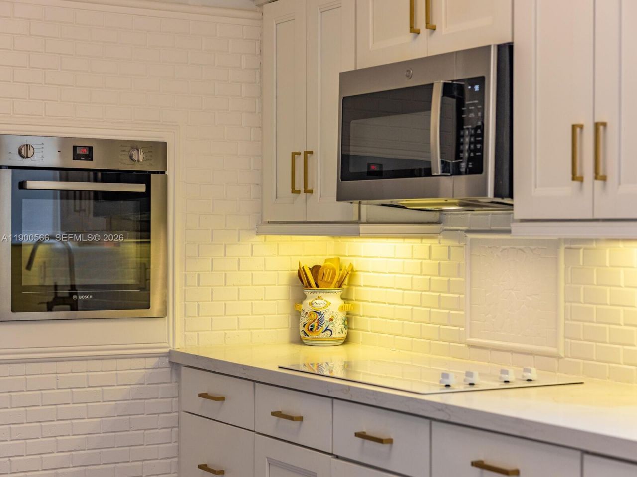 11504 NE 6th Ave, Biscayne Park, FL 33161 Photo