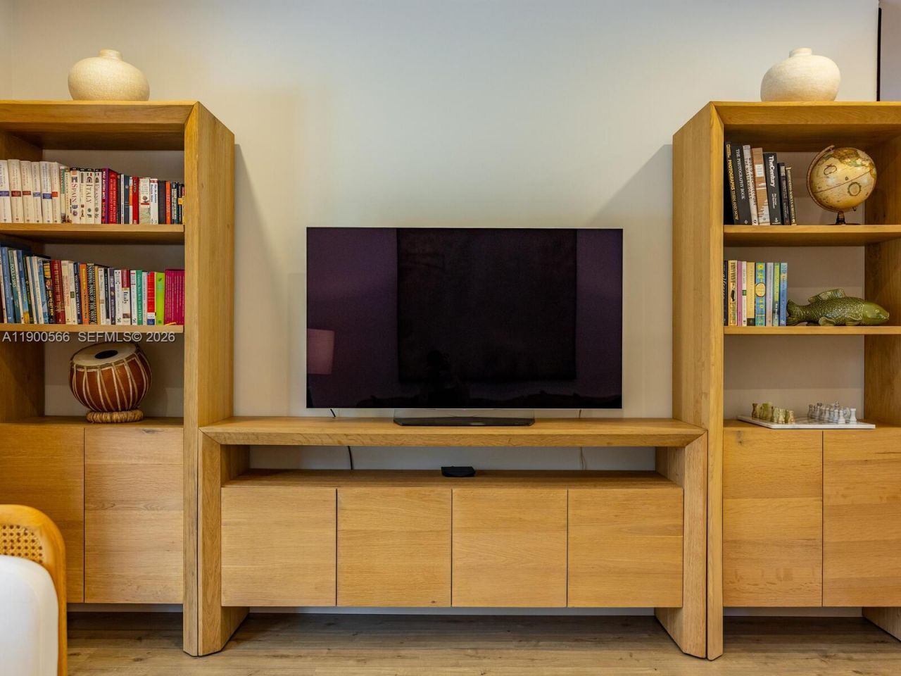 11504 NE 6th Ave, Biscayne Park, FL 33161 Photo