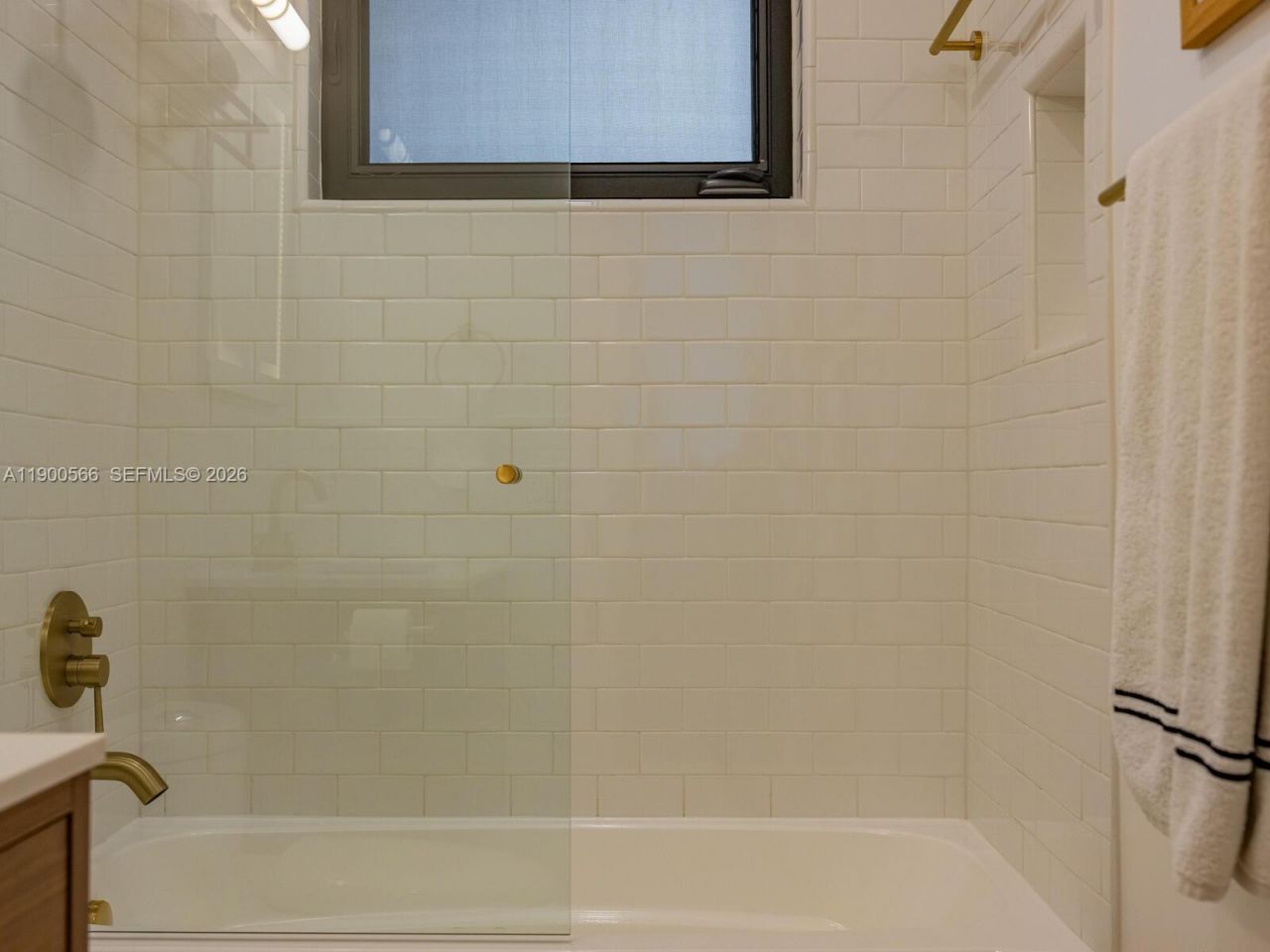 11504 NE 6th Ave, Biscayne Park, FL 33161 Photo