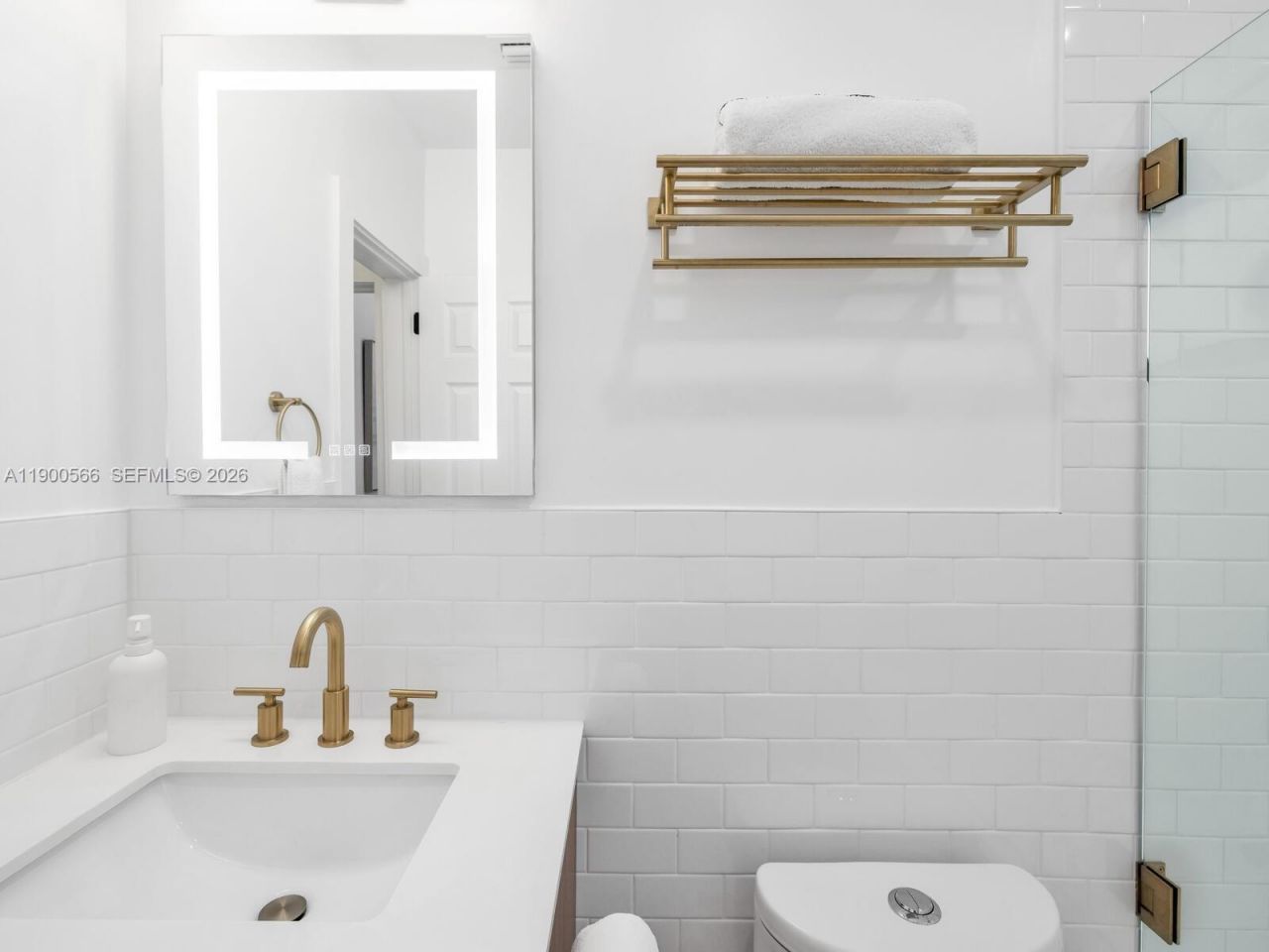 11504 NE 6th Ave, Biscayne Park, FL 33161 Photo