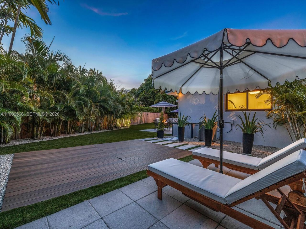 11504 NE 6th Ave, Biscayne Park, FL 33161 Photo