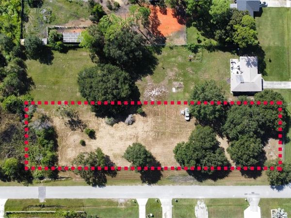 101 FLORIDA GRACKLE COURT, FROSTPROOF, FL 33843