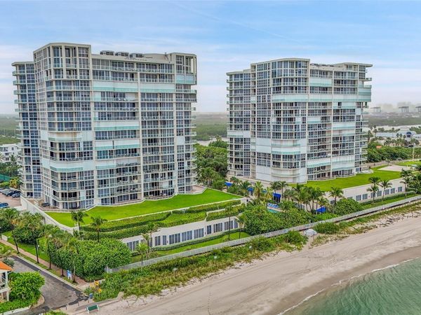 6001 N Ocean Drive, Unit 403, Hollywood, FL 33019