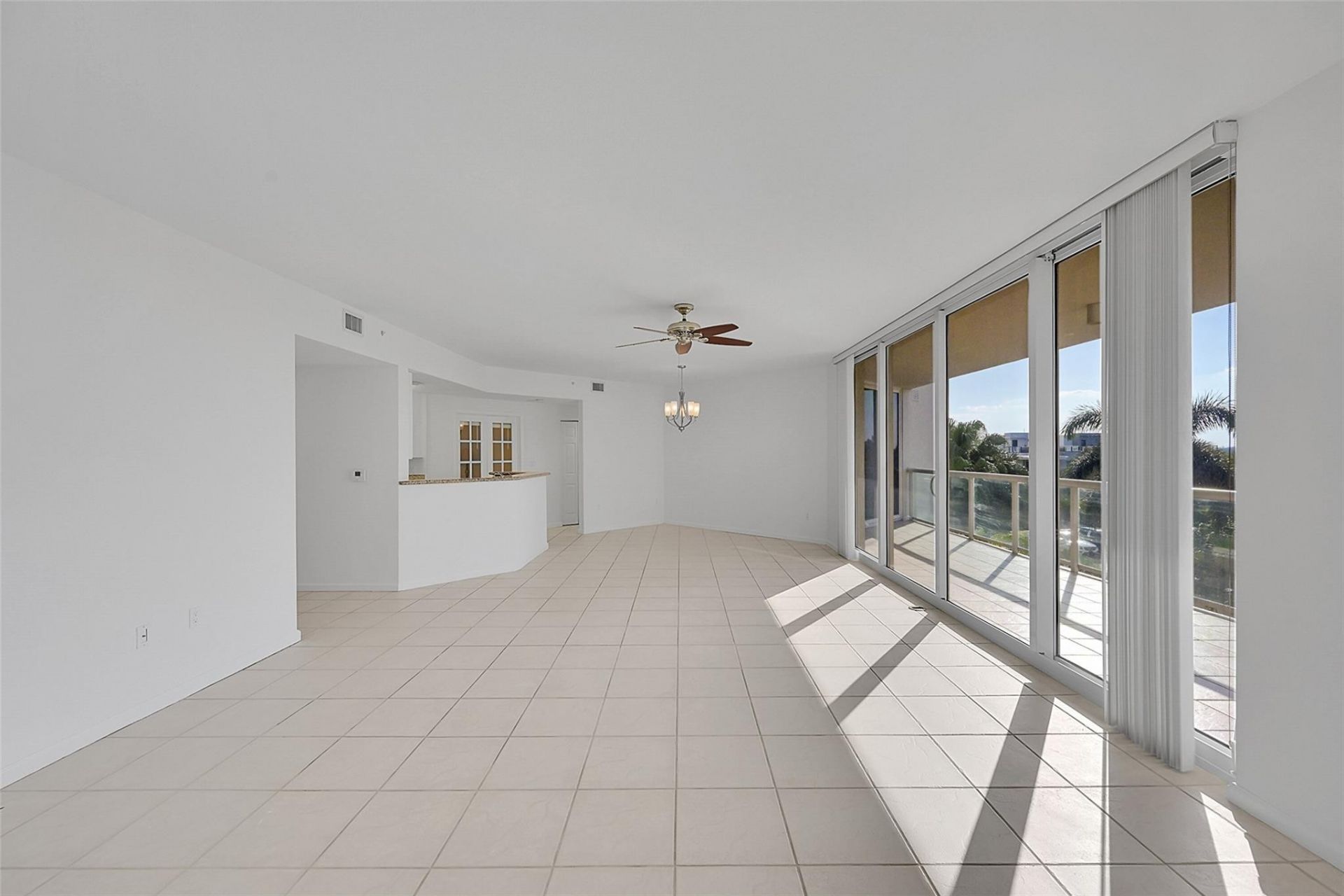 6001 N Ocean Drive, Unit 403, Hollywood, FL 33019 Photo