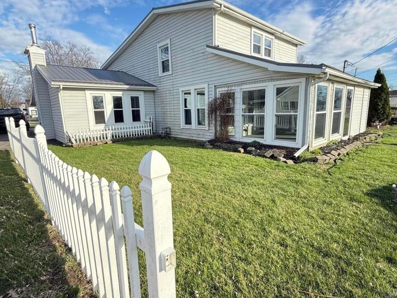 11007 Hebron Road, Buckeye Lake, OH 43008 Photo 1