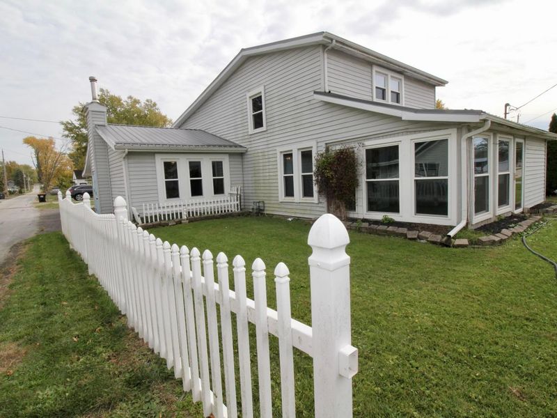 11007 Hebron Road, Buckeye Lake, OH 43008 Photo 1