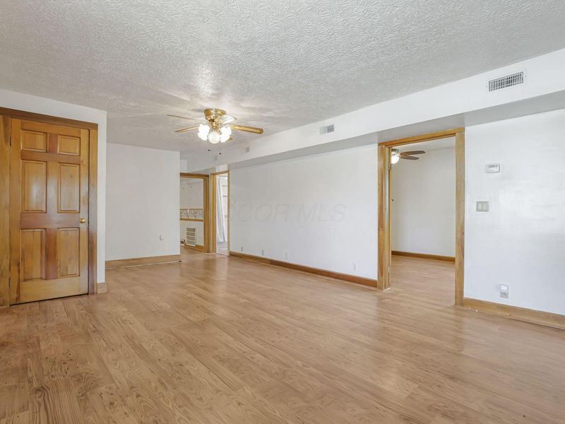 11007 Hebron Road, Buckeye Lake, OH 43008 Photo 22