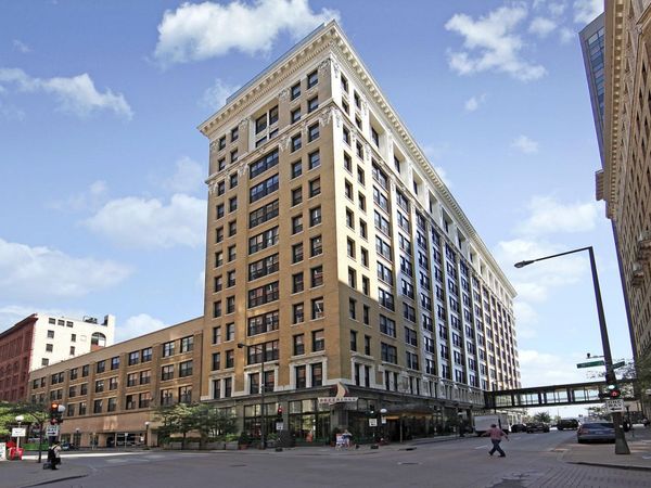 350 Saint Peter Street, Unit 606, Saint Paul, MN 55102