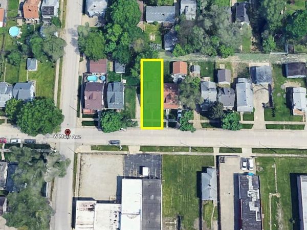 152 W Muir Avenue , Hazel Park, MI 48030