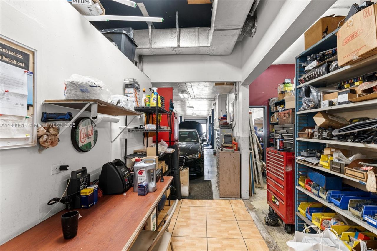 3771 Bird Rd, Miami, FL 33146 Photo