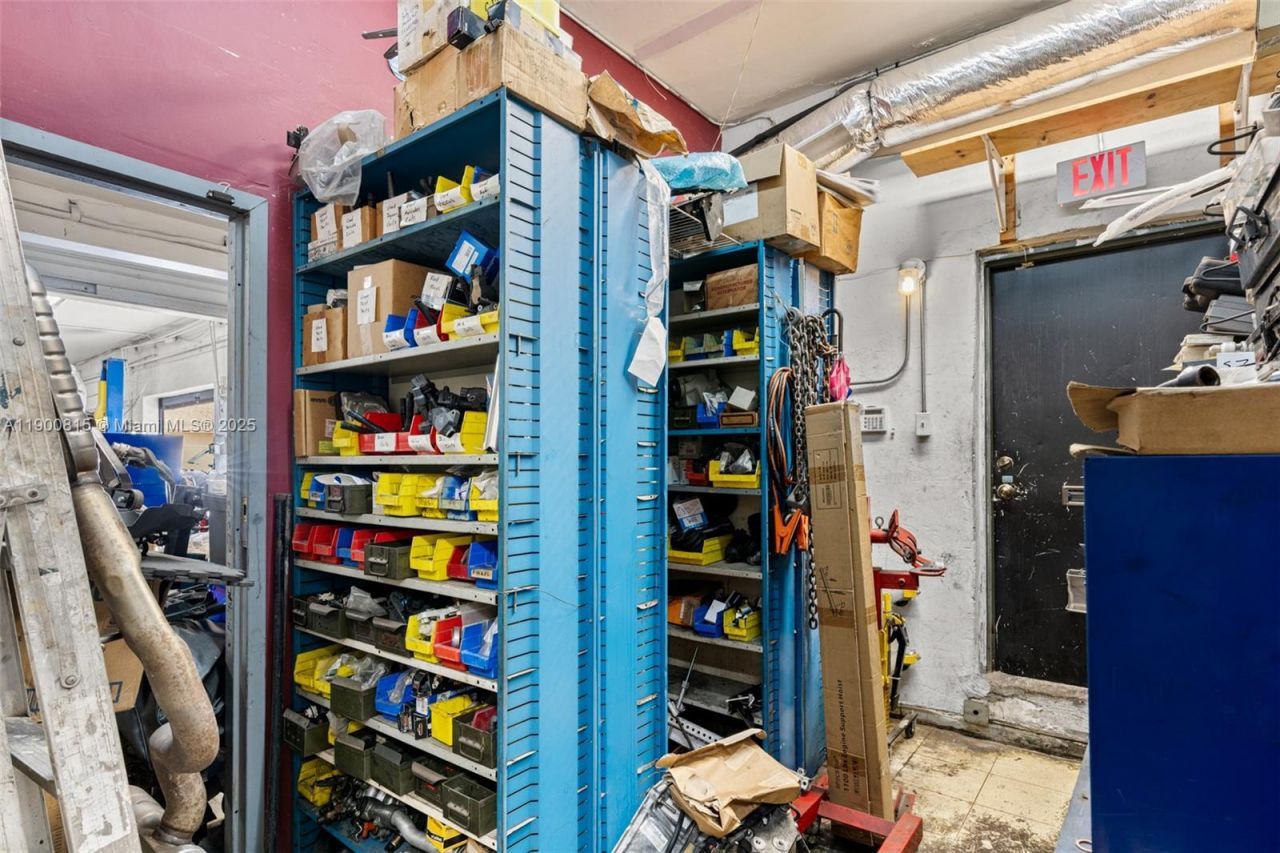 3771 Bird Rd, Miami, FL 33146 Photo