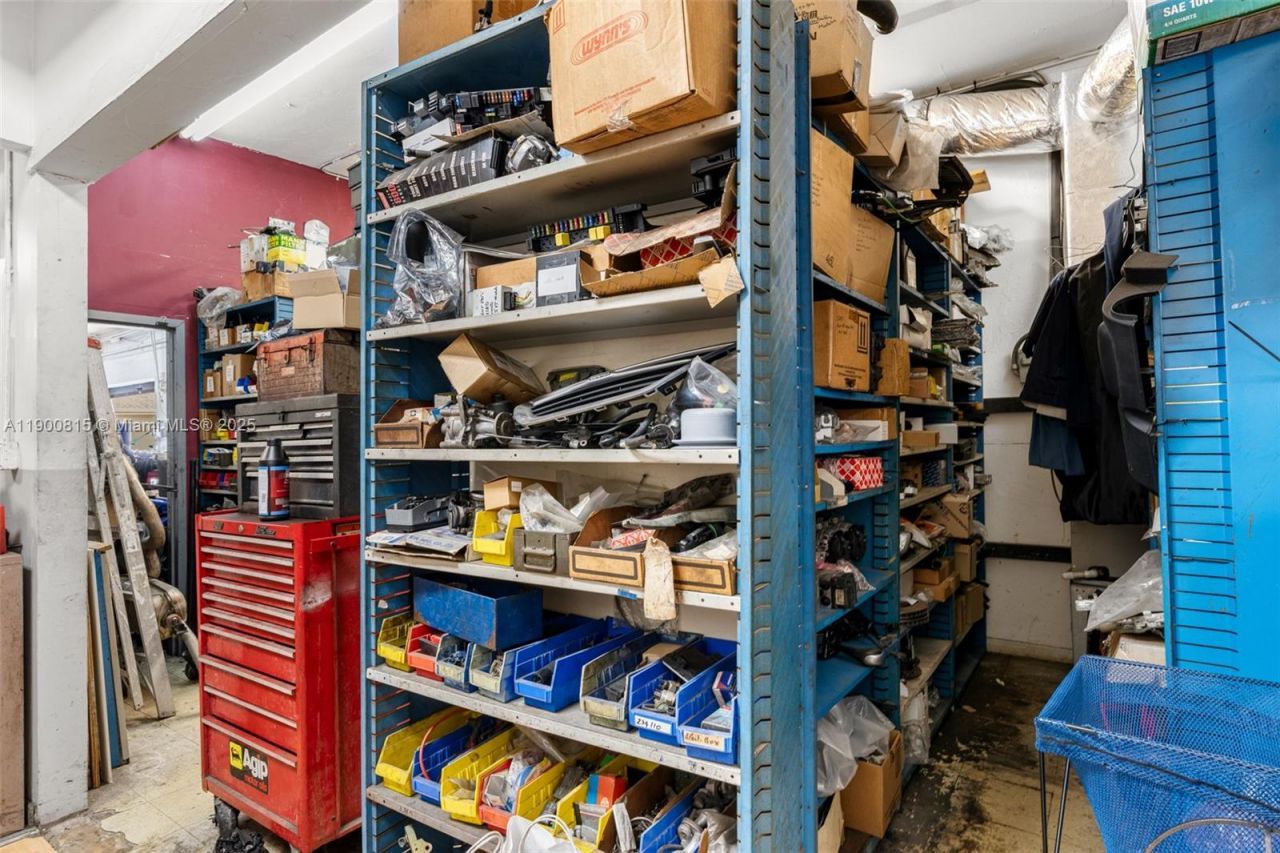 3771 Bird Rd, Miami, FL 33146 Photo