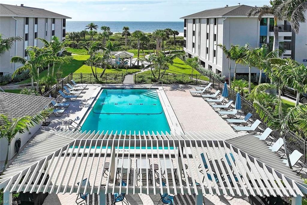 1785 Middle Gulf Dr, Unit B303, Sanibel, FL 33957 Photo