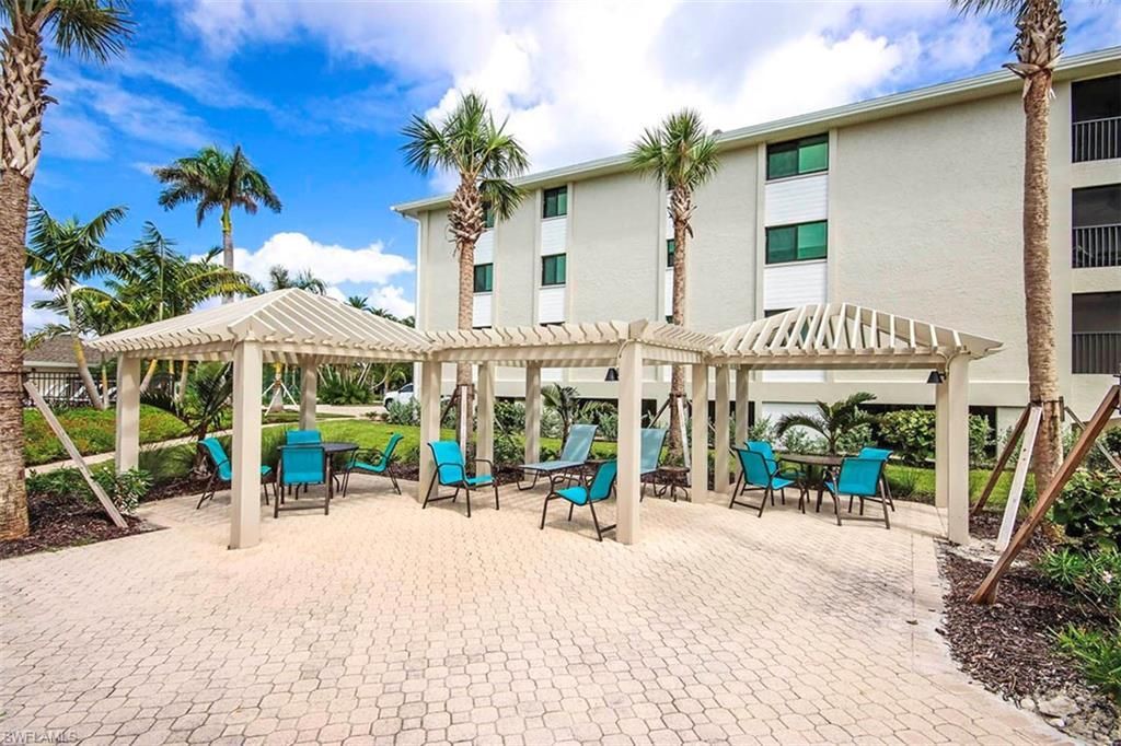 1785 Middle Gulf Dr, Unit B303, Sanibel, FL 33957 Photo