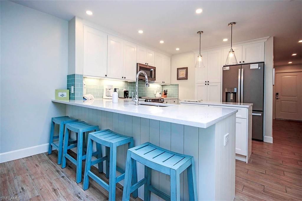 1785 Middle Gulf Dr, Unit B303, Sanibel, FL 33957 Photo