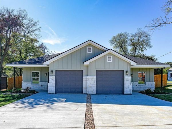 103 S Barron, Covington, TX 76636