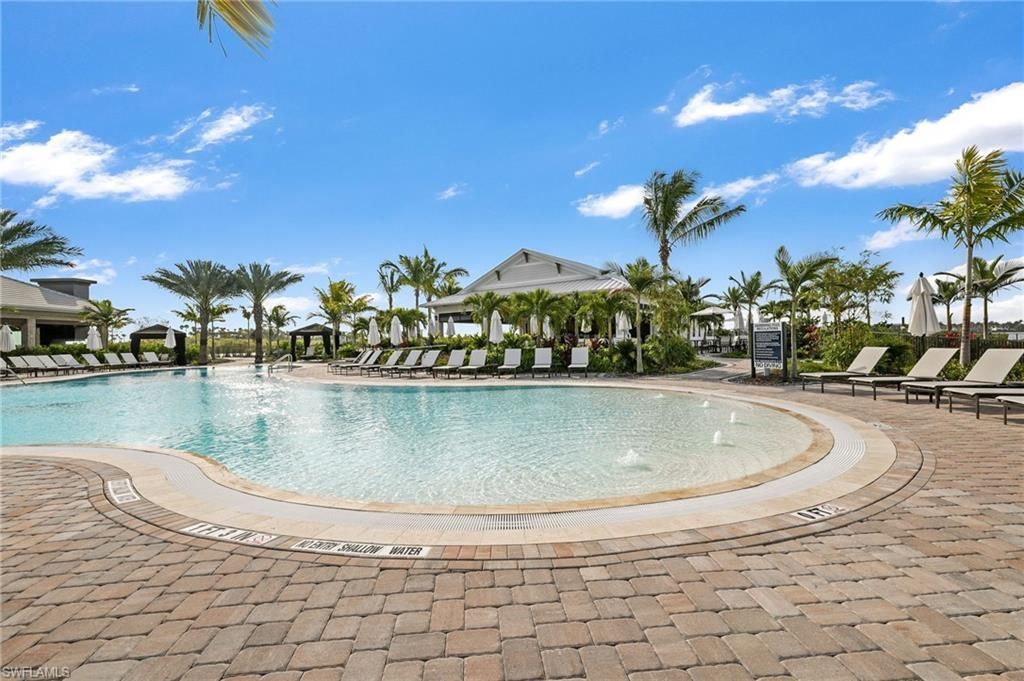 11694 Canal Grande Dr, Fort Myers, FL 33913 Photo