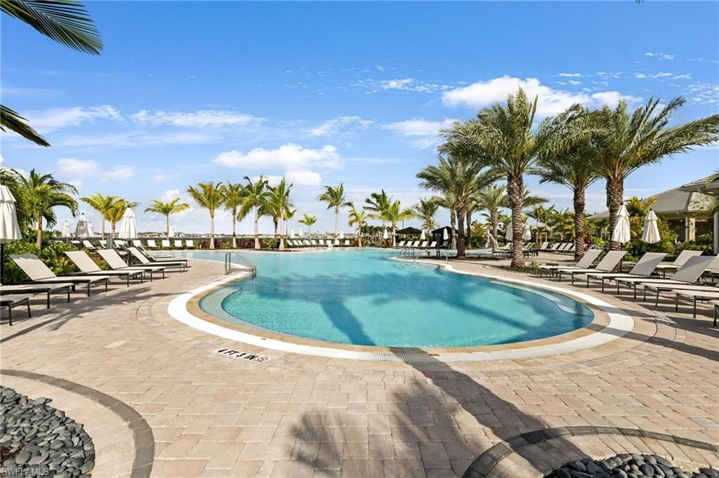 11694 Canal Grande Dr, Fort Myers, FL 33913 Photo