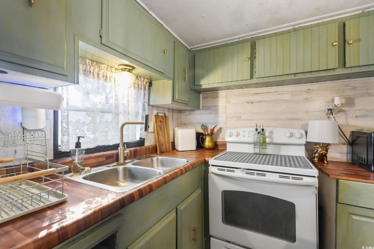 12 Bluewater Ln. Photo 13