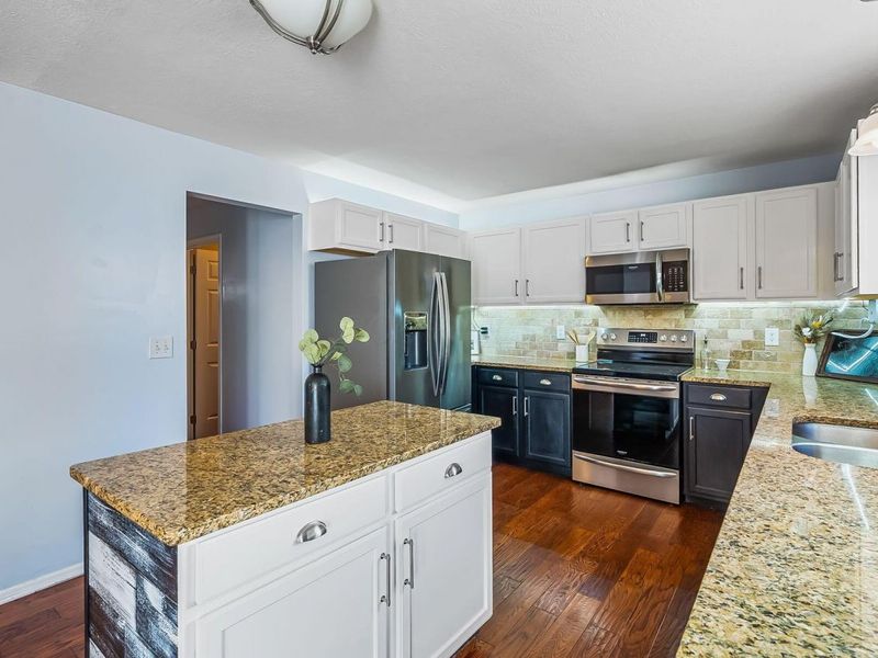 366 Cherry Leaf Road, Delaware, OH 43015 Photo 14