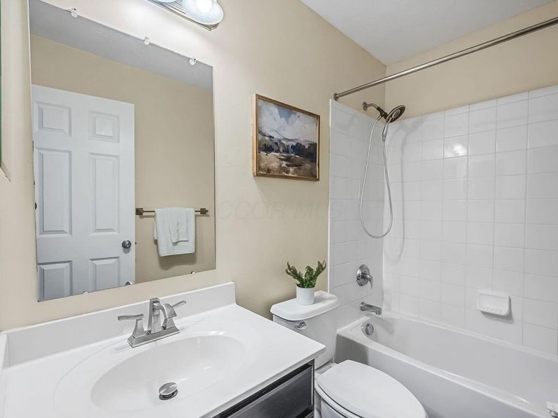 366 Cherry Leaf Road, Delaware, OH 43015 Photo 30