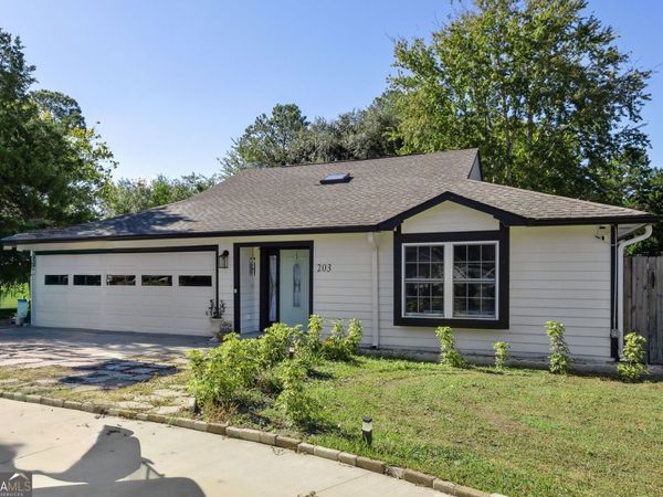 203 Foxwood Circle, St. Marys, GA 31558