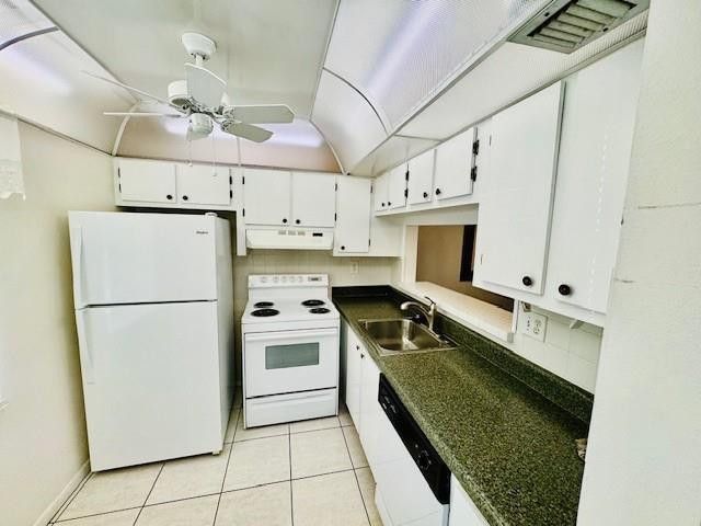 9401 Lime Bay Boulevard, Unit 114, Tamarac, FL 33321 Photo