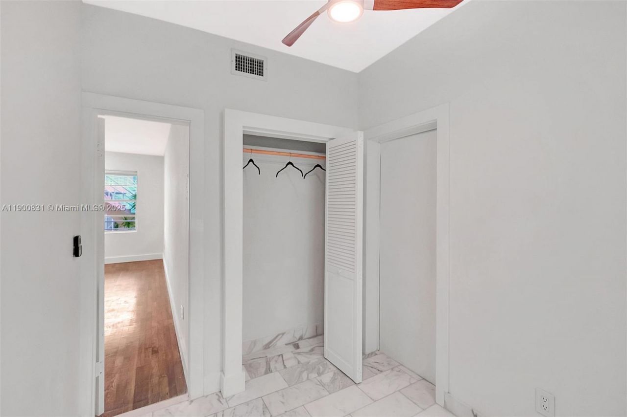 6881 Bay Dr, Unit 7, Miami Beach, FL 33141 Photo