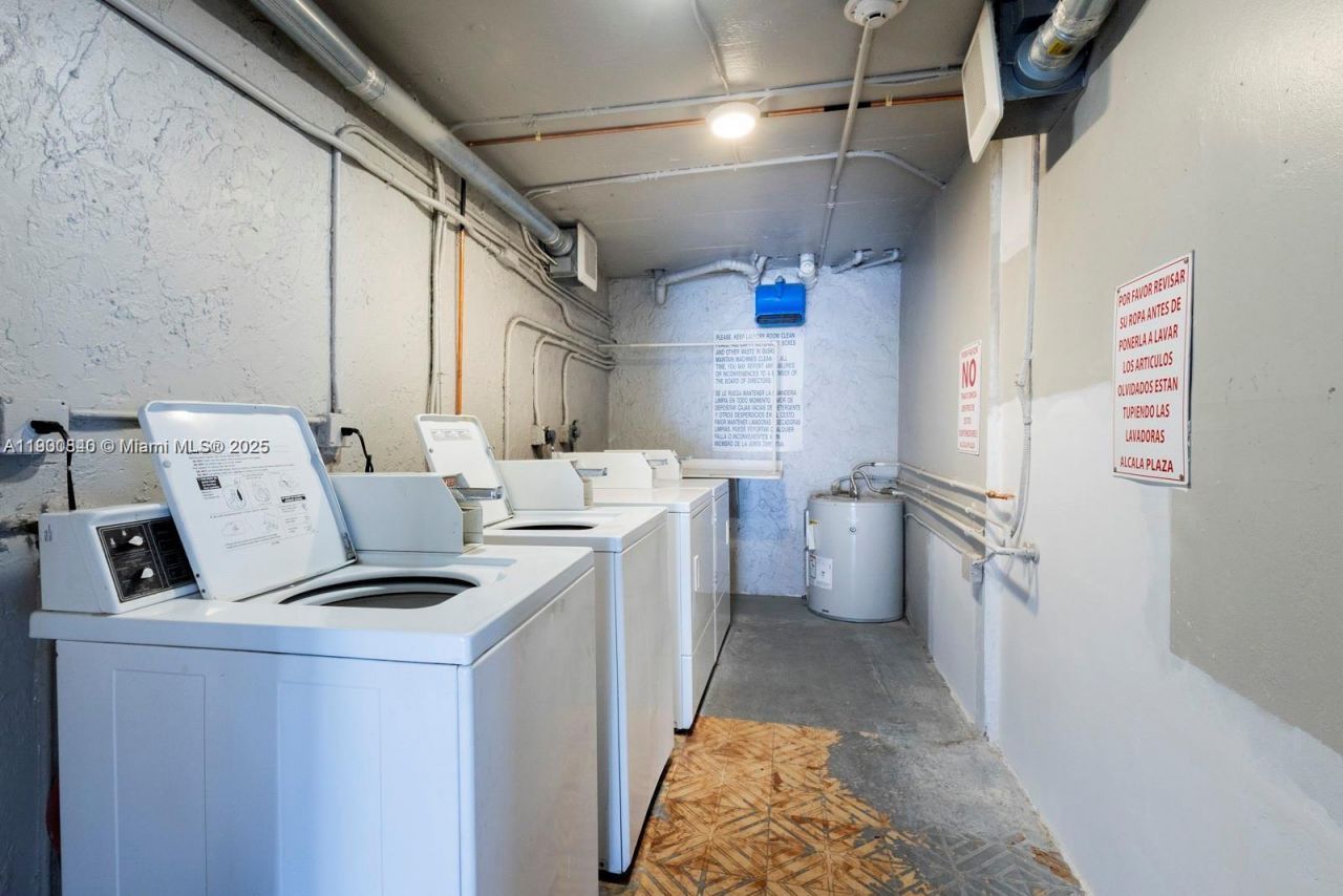 3181 SW 13th St, Unit 407, Miami, FL 33145 Photo