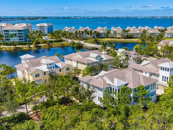 339 SAPPHIRE LAKE DRIVE, Unit 101, BRADENTON, FL 34209