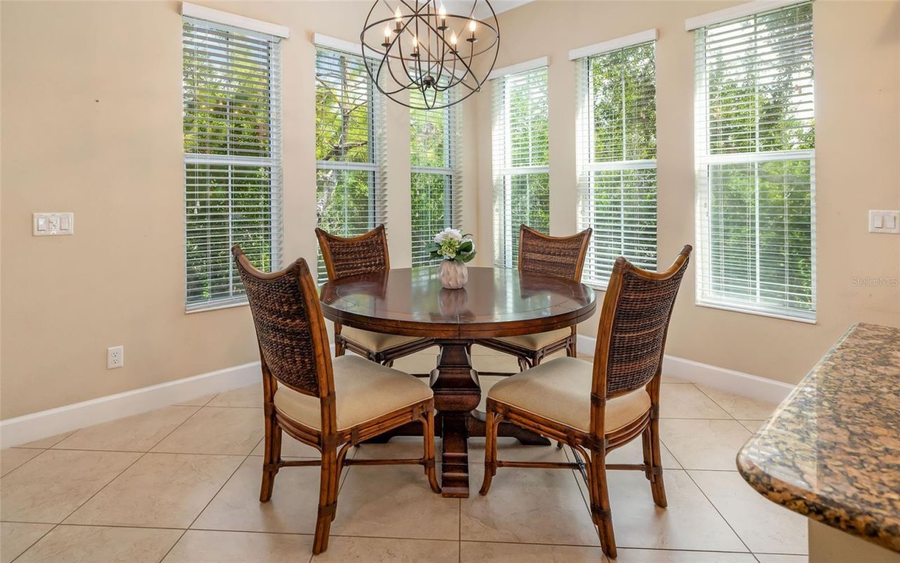 339 Sapphire Lake Drive, Unit 101, Bradenton, FL 34209 Photo