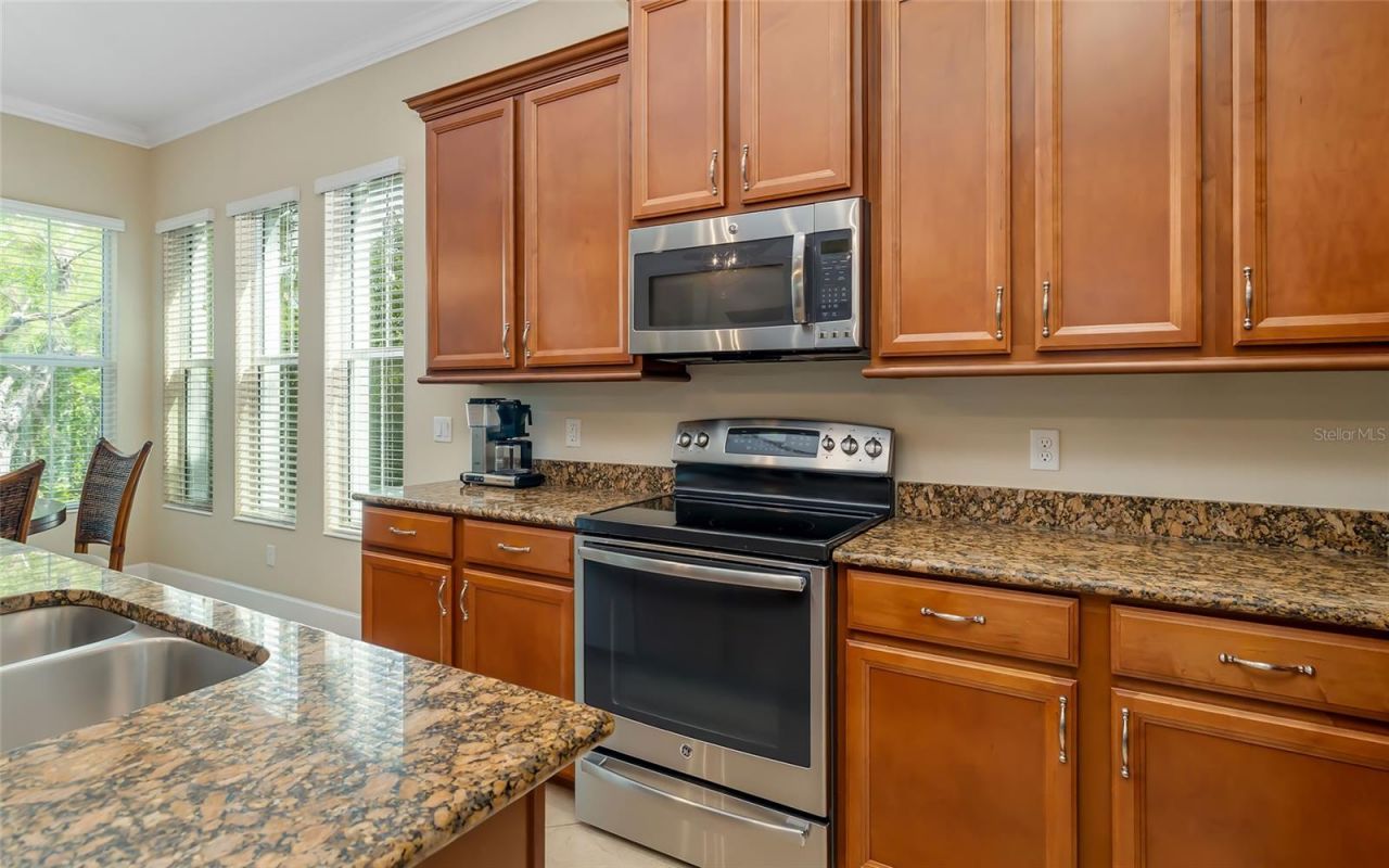 339 Sapphire Lake Drive, Unit 101, Bradenton, FL 34209 Photo