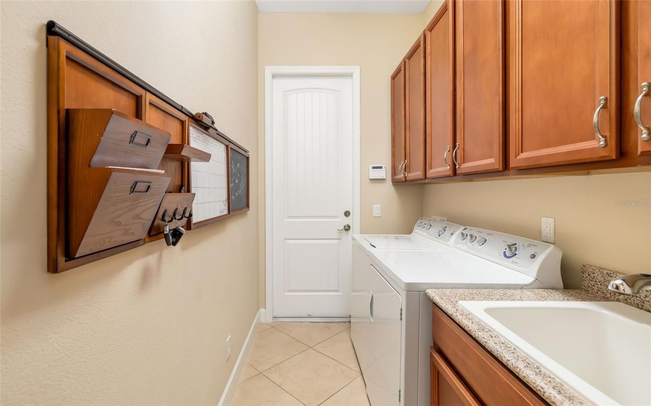 339 Sapphire Lake Drive, Unit 101, Bradenton, FL 34209 Photo