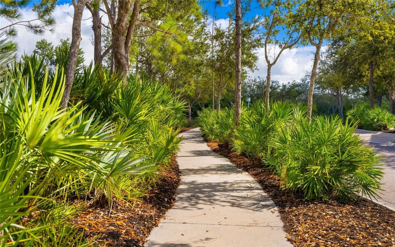 339 Sapphire Lake Drive, Unit 101, Bradenton, FL 34209 Photo