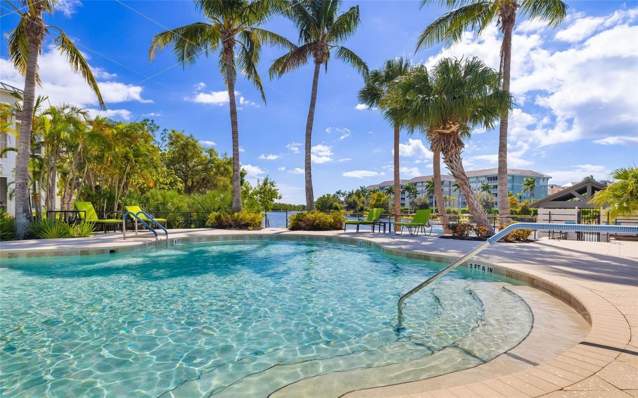 339 Sapphire Lake Drive, Unit 101, Bradenton, FL 34209 Photo