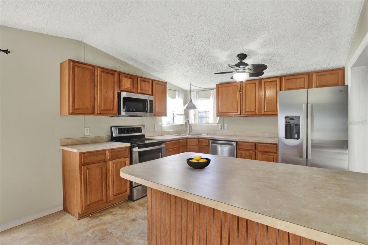 9211 Harney Baptist Church Road, Tampa, FL 33637 Photo