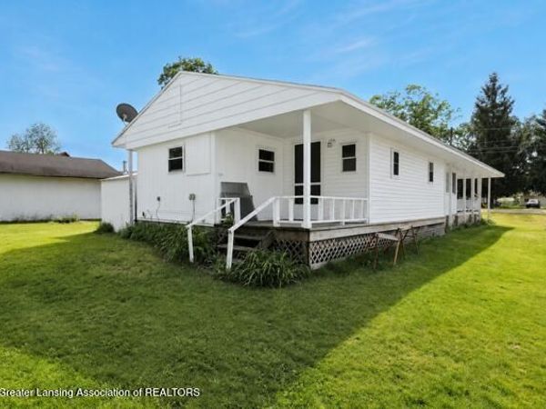 613 S Main Street, Ovid, MI 48866