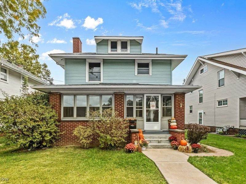 2408 S Linden Avenue, Alliance, OH 44601 Photo 1